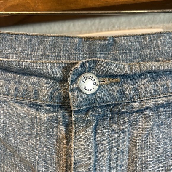 Riveted By Lee Cargo Jean Shorts Blue Denim USA Made Womens Size 18 (1328) - Picture 4 of 6
